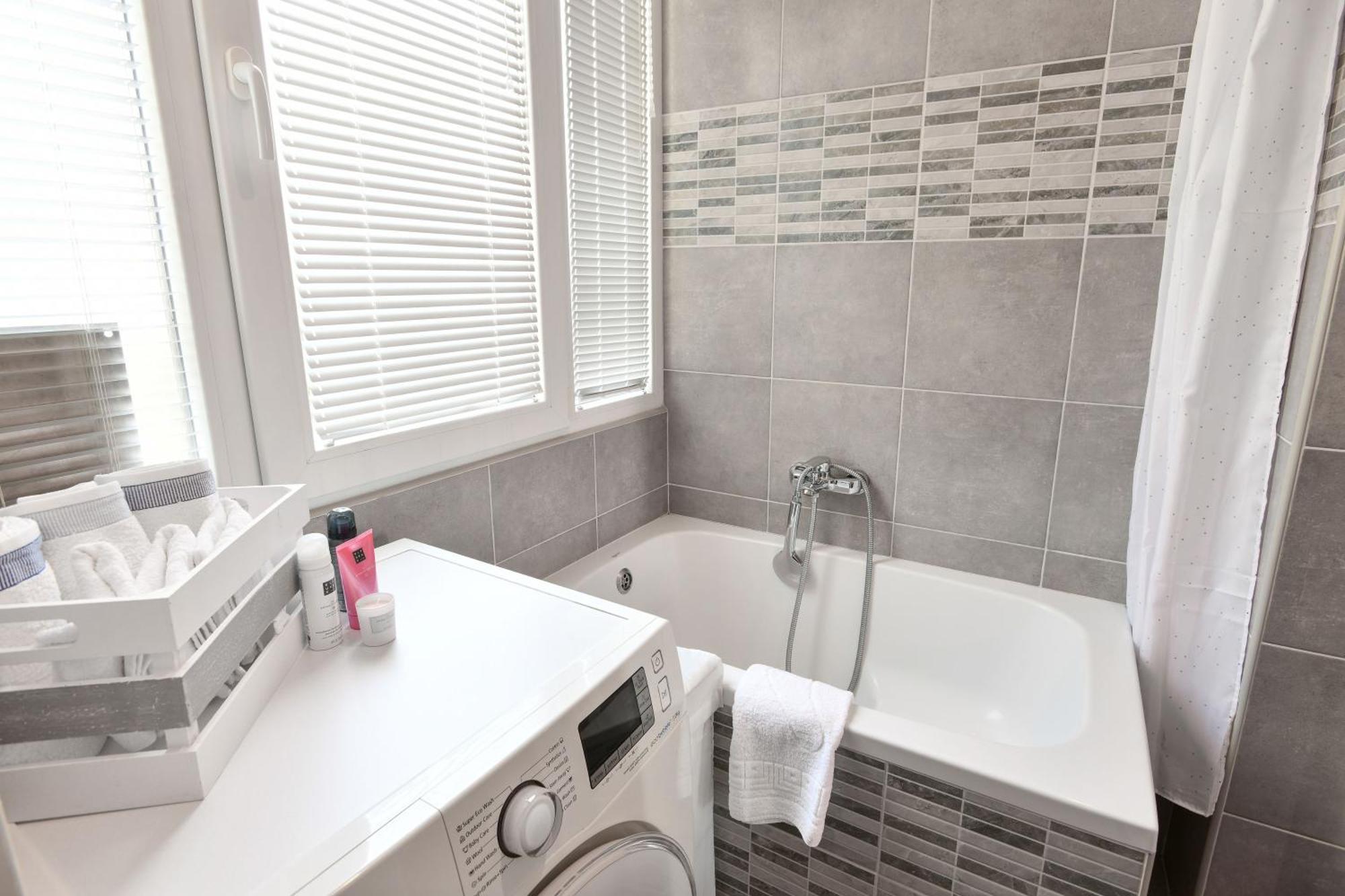 Apartment Sea Sun View Rijeka Dış mekan fotoğraf